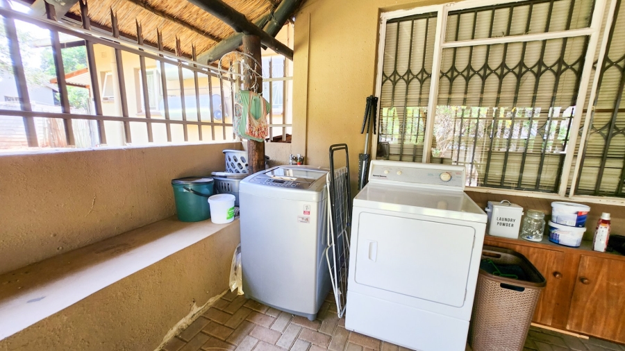 4 Bedroom Property for Sale in Wilkoppies North West